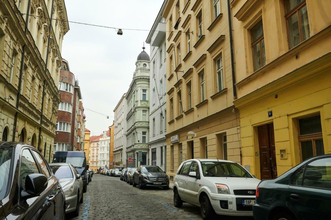 Lovely Apartments Heart Of Prague Exterior photo